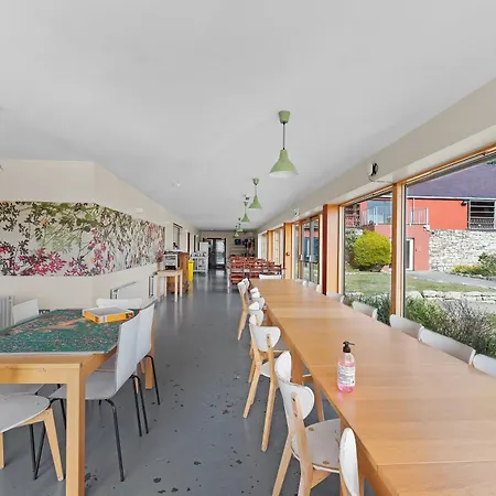 Knockree Vandrarhem *